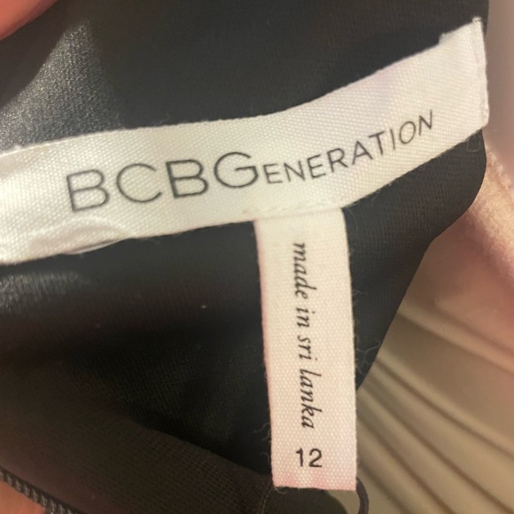 BCBGENERATION Black Elegant Velvet Sleeveless Mini Cocktail Dress - Picture 6 of 8